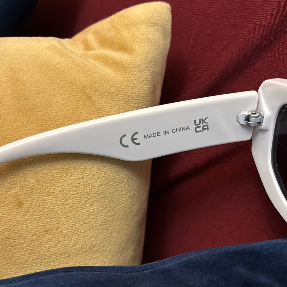 Stradivarius White Rectangular Sunglasses - image 3